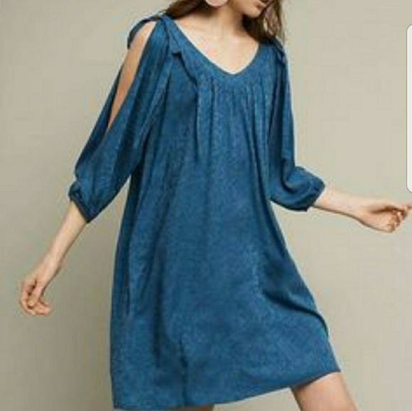 Anthropologie Dresses & Skirts - Holding Horses Leyton cold shoulder w/tie swing M